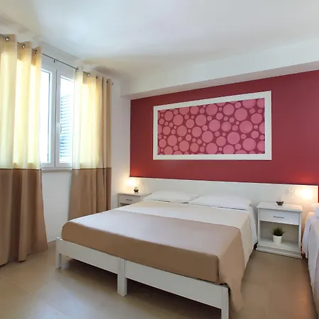 Ξενοδοχείο Cico 4*