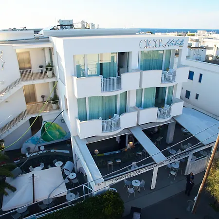 Cico Ξενοδοχείο Torre Santa Sabina