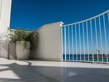 Cico Hotel Torre Santa Sabina