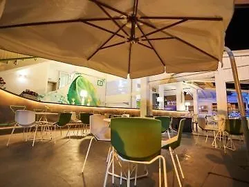 Cico Hotel 4*