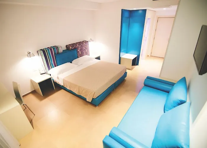 Cico 4* טורה סנטה סאבינה