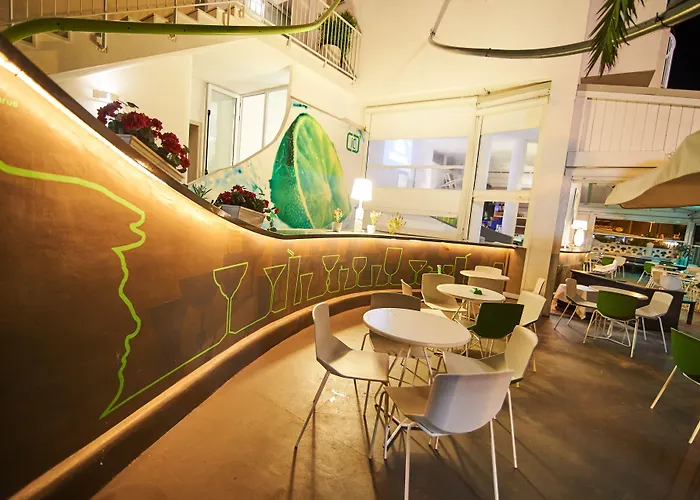 מלון Cico טורה סנטה סאבינה